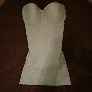 Body shaper/ girdle